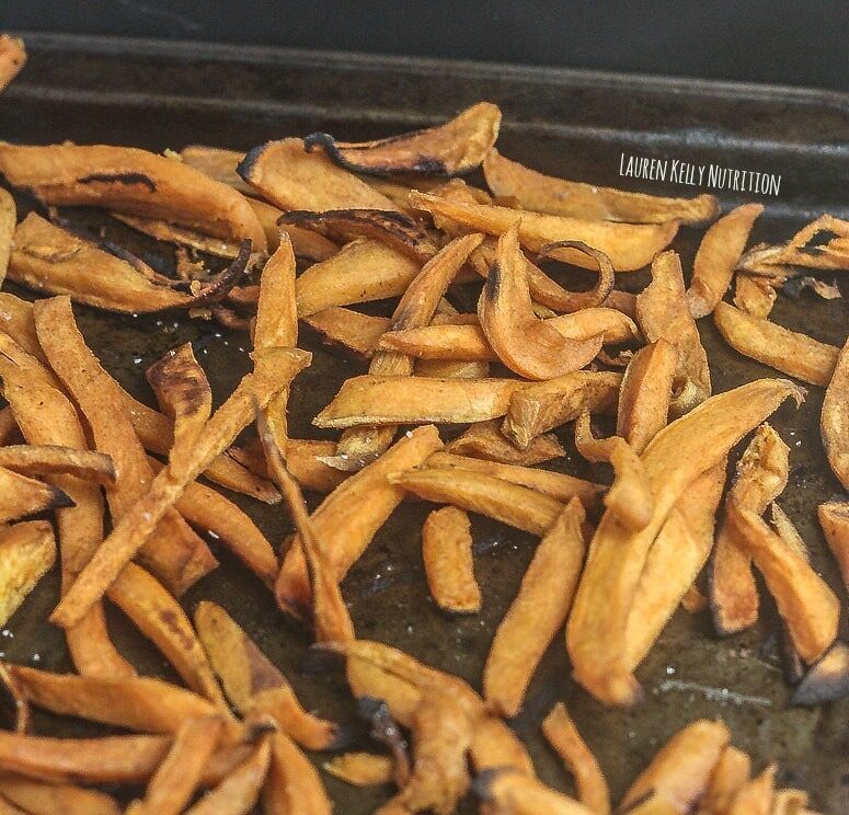 Close up sweet potato fries.
