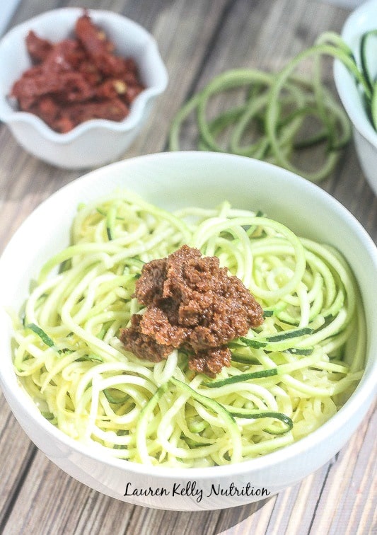 Zucchini Spiralized Noodles with Sundried Tomato Pesto | Lauren Kelly Nutrition
