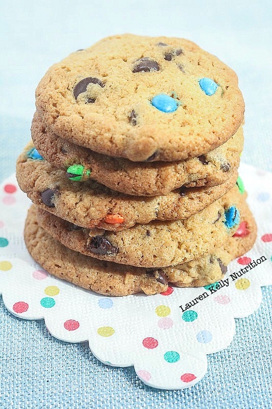 Birthday Chocolate Chip Cookies from Lauren Kelly Nutrition #healthier #fun