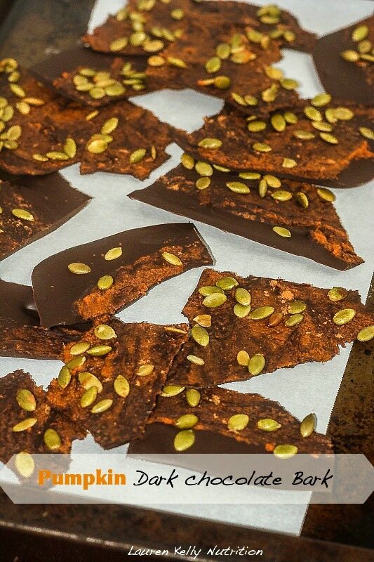 This 4 ingredient Pumpkin Dark Chocolate Bark is the perfect healthy, sweet and salty treat! 