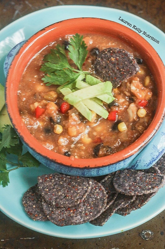 This Taco soup can be ready in under 30 minutes,! It's healthy, delicious, vegan and gluten free.  www.laurenkellynutrition.com