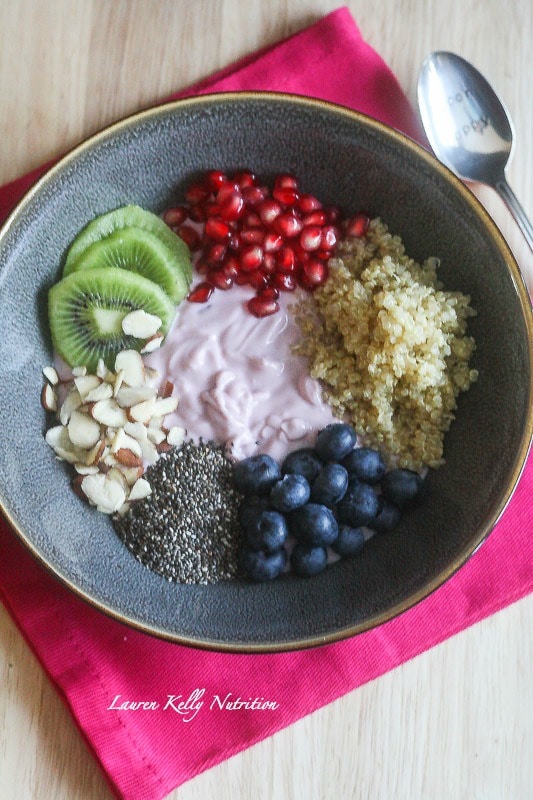 Healthy Breakfast Bowl @LoveMySilk #SpoonfulOfSilk #vegan #dairyfree