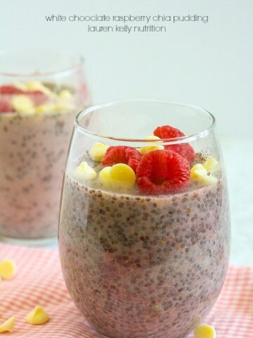 This White Chocolate Raspberry Chia Pudding may sound decadent, but it's loaded with antioxidants and protein! #SilkBloom #vegan #dairyfree #glutenfree