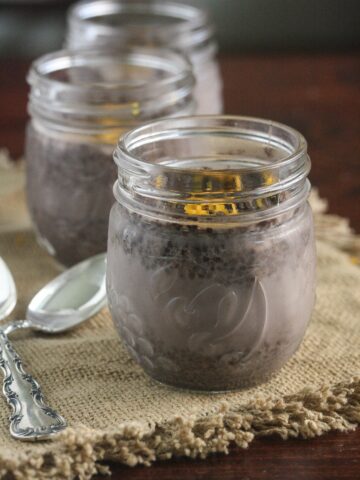 This decadent Chocolate Orange Chia Pudding is a nutritious treat! {Low carb, GF, DF, V} #ad #TasteLikeBetter @LoveMySilk