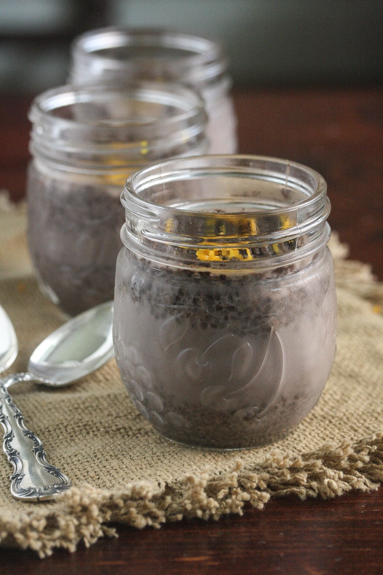 This decadent Chocolate Orange Chia pudding is a nutritious treat! {Low carb, GF, DF, V} #ad #TasteLikeBetter @LoveMySilk