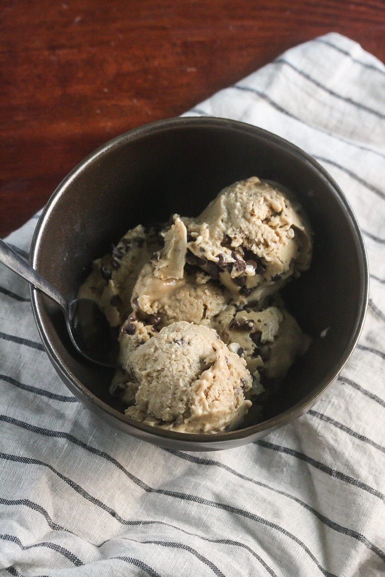 This Peanut Butter Banana Chocolate Chip Ice Cream will be your new, favorite, summer treat! The best part is there is no ice cream maker necessary and only contains 4 ingredients.