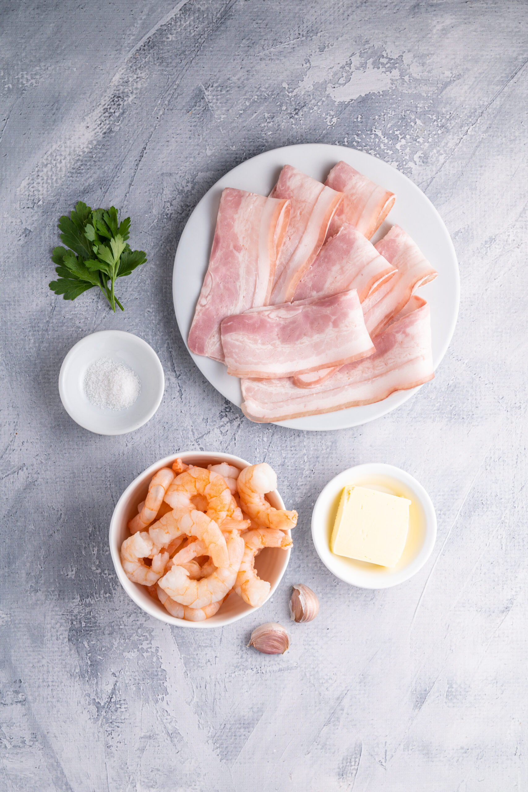 Ingredients for bacon wrapped shrimp.